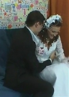 Невесту на свадьбе все ебут: порно видео на arnoldrak-spb.ru